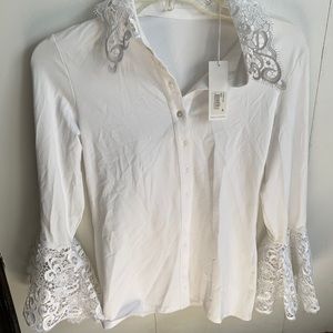 Gorgeous intricate lace blouse size 40
